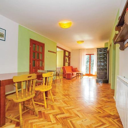 7 Bedroom Pet Friendly Home In Crni Kal Crni Kal  Esterno foto