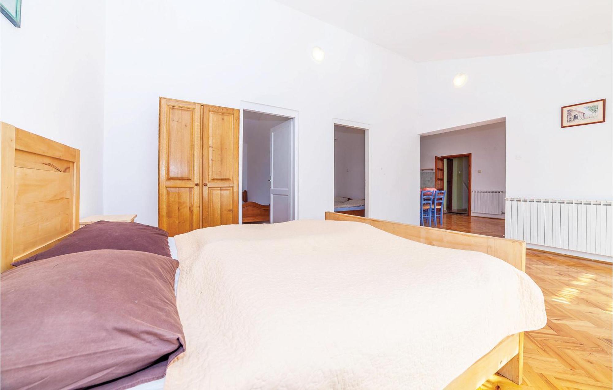 7 Bedroom Pet Friendly Home In Crni Kal Crni Kal  Esterno foto