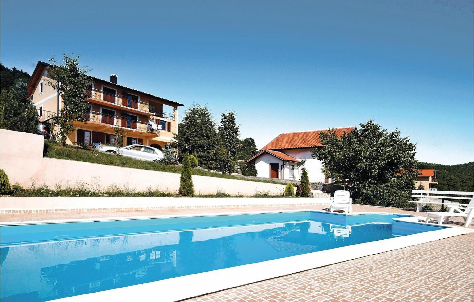 7 Bedroom Pet Friendly Home In Crni Kal Crni Kal  Esterno foto